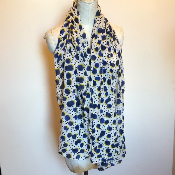 🌼STORIES SCARF🌼 - Picture 4 of 4